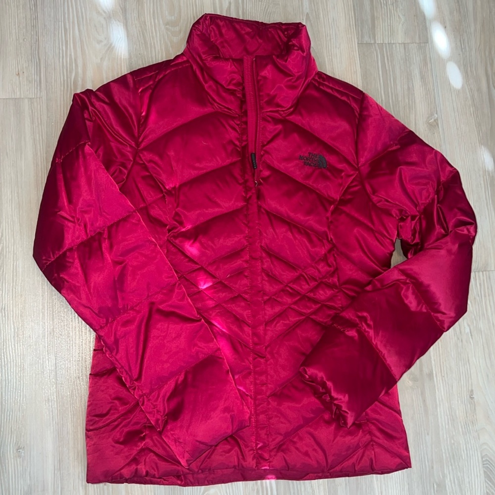 The North Face women’s puffer jacket - dark pink, small